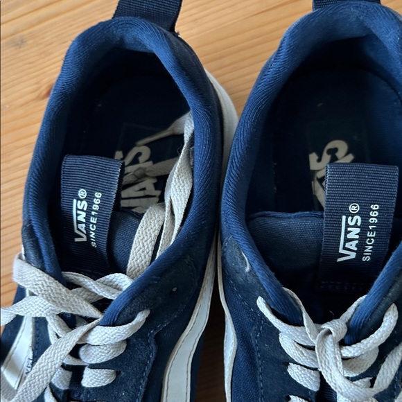 Vans Range EXP Men's Size 9 Dark Navy Blue and White Suede Canvas Sneakers - Picture 8 of 12